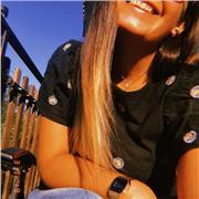 Ragazza Madrelingua Francese